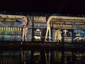 波爾多光之水池